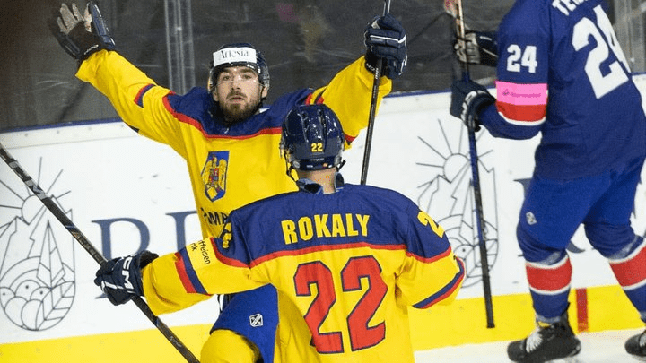 Баскетболисты в действии